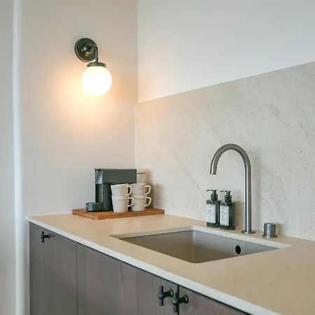 Mercator - 2 Slaapkamer Met Open Uitzicht Daire *